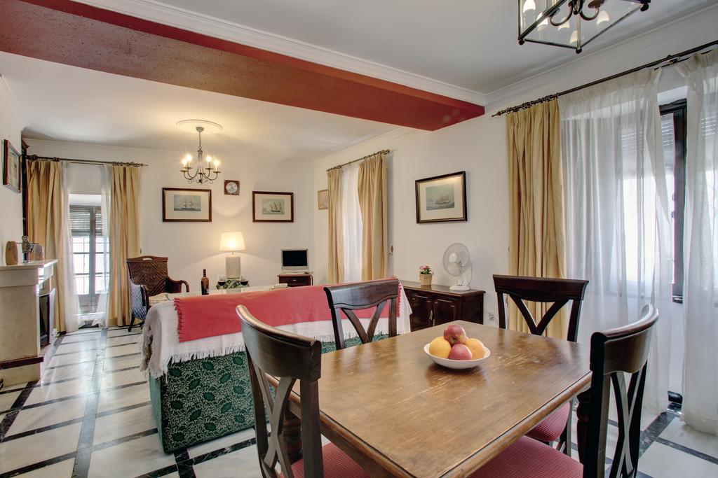 Holiday House Abul Beka روندا الغرفة الصورة